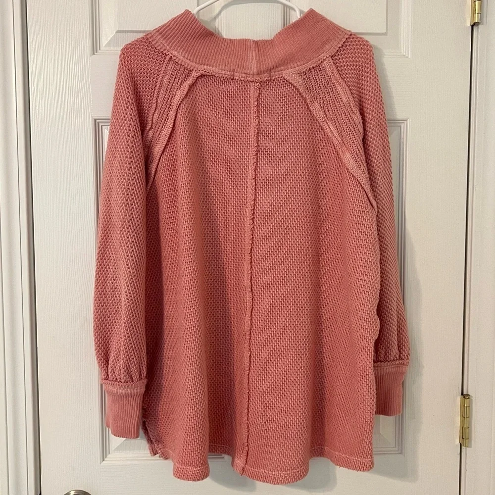 Free People We The Free She’s a Keeper Oversized Thermal Small Pink Sweater Top